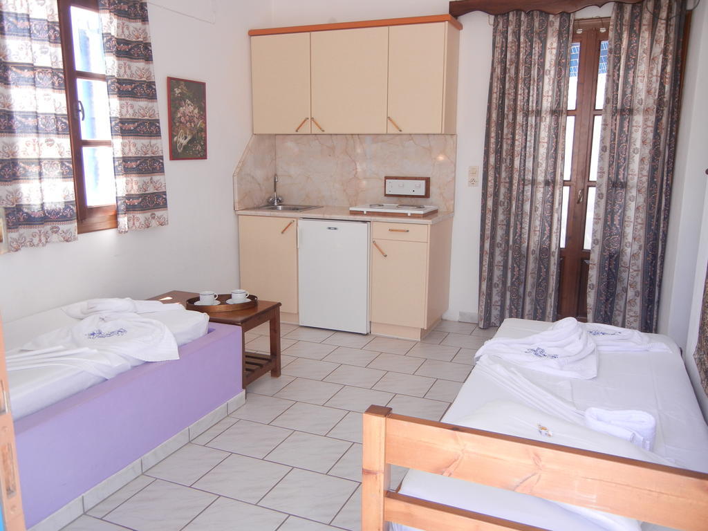 Ferienwohnung Archontiko Mary 1 Alikí Zimmer foto